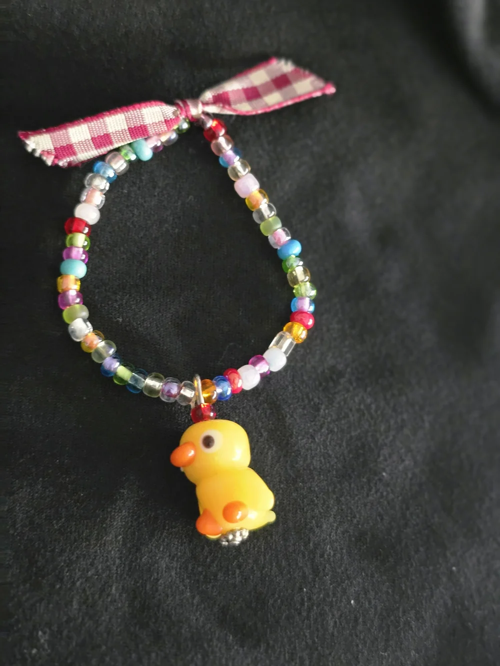 💚 Charm Bracelet - Whimsical Beaded Duck Bracelet - 5.5